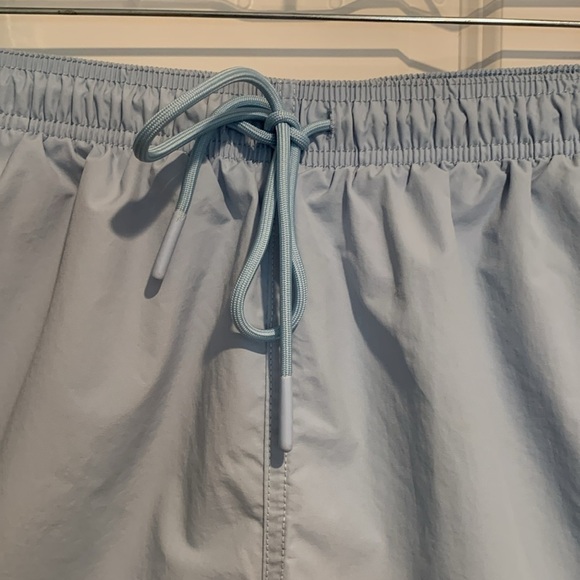 Urban Outfitters Mesh Lined Athletic Shorts Size S/P - Picture 3 of 13